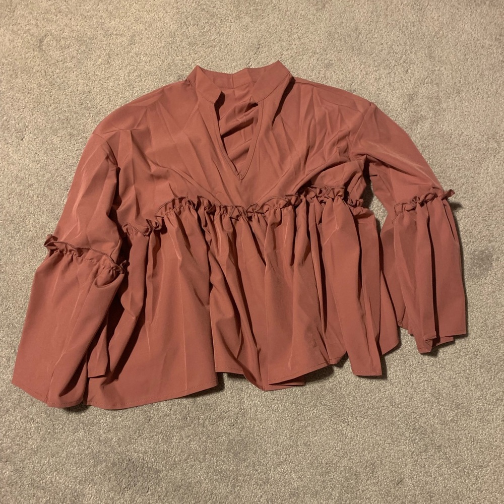 Pink blouse - Picture 2 of 4